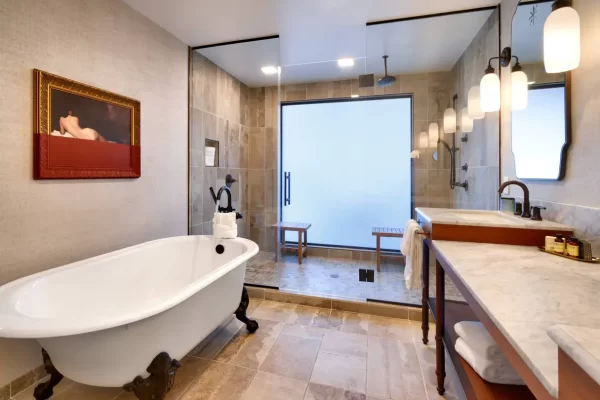 Advenire-Hotel-StGeorge-Utah-Marriott-Bonvoy-Executive-King-Terrace-Suite-Bathroom